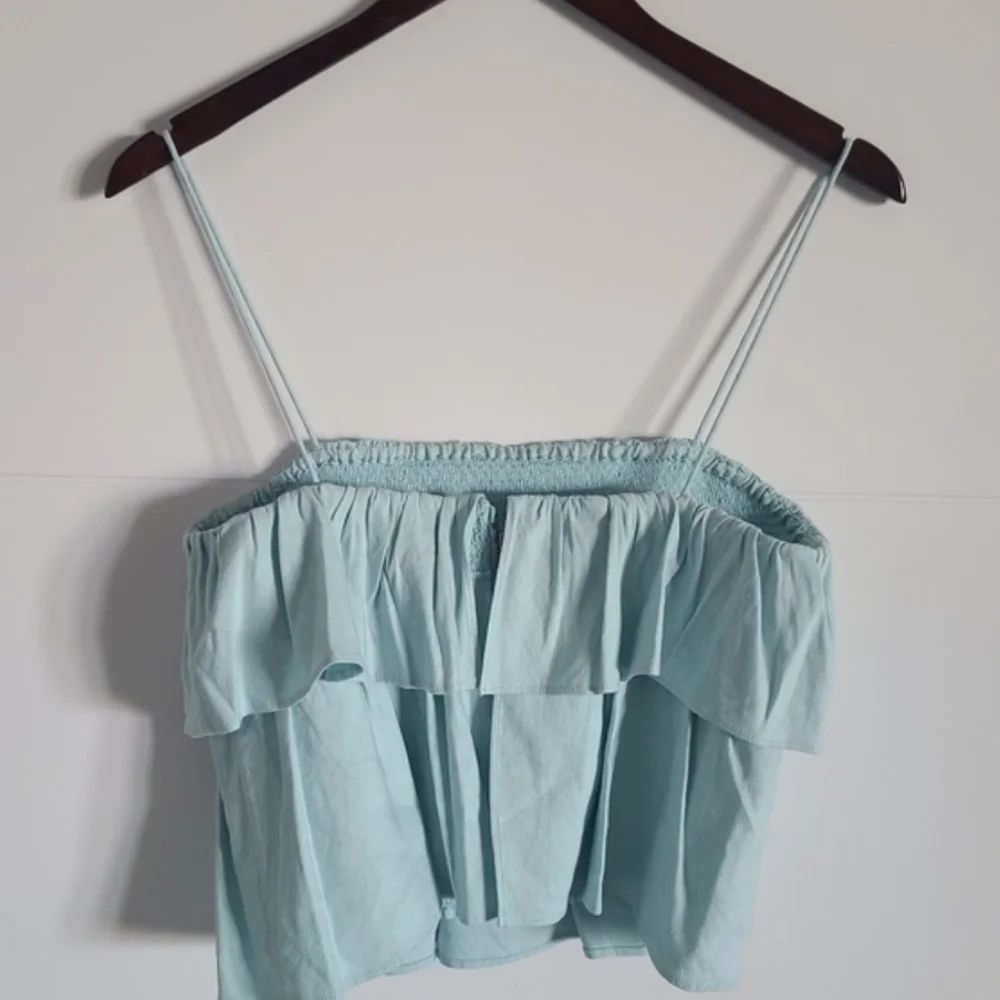 alice + olivia Cropped Tiered Linen-blend Top, Size 8, Blue, NWT